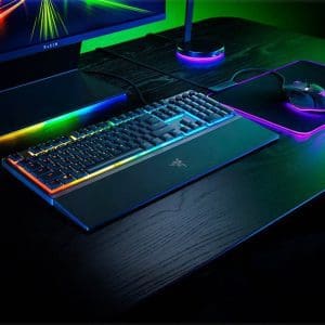 Teclado RGB de Membrana Mecánica de perfil bajo Ornata V3 Razer - Image 4